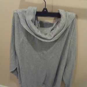 Oldnavy maternity loose turtleneck